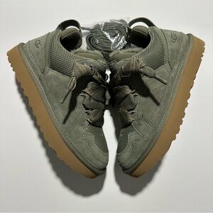 UGG® LOWMEL Sneaker Women MOSS GREEN 100% Authentic Size 8 Women New